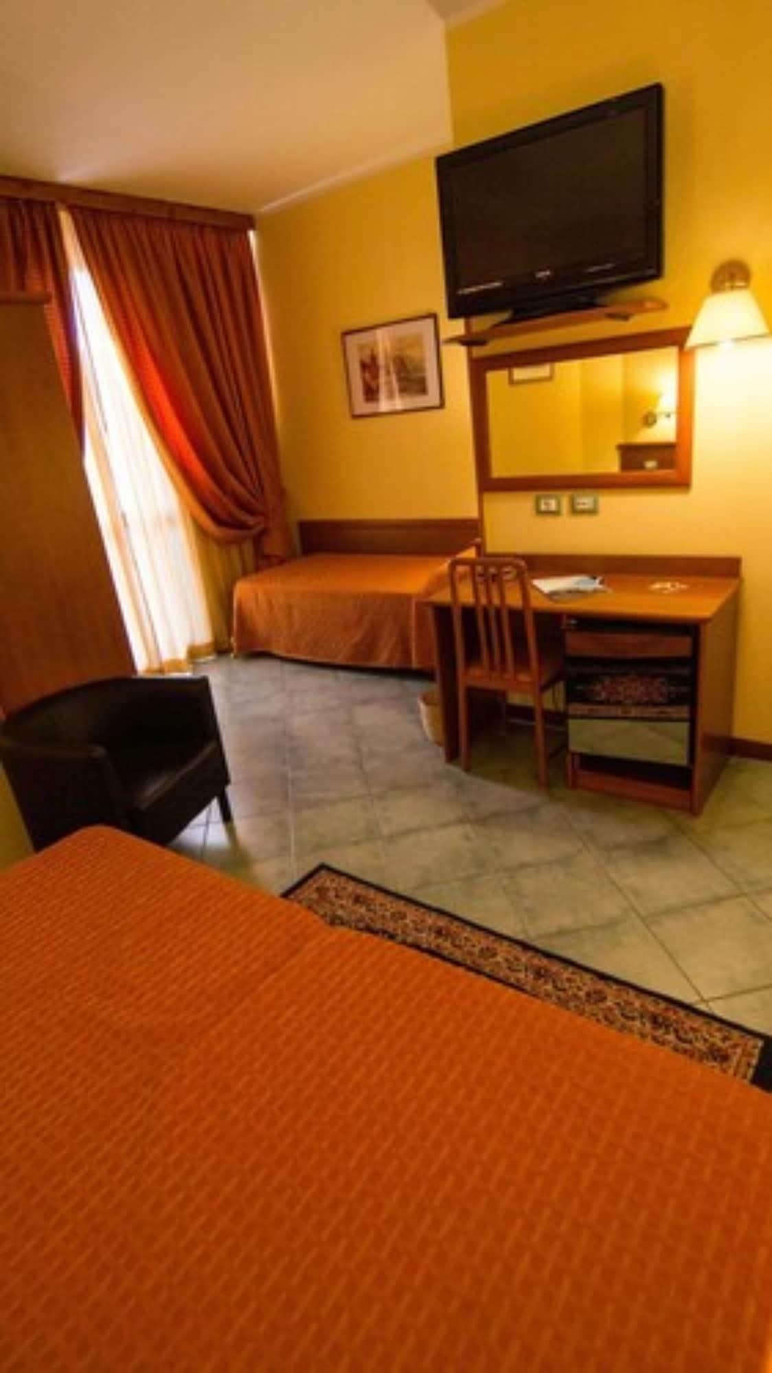 Hotel Degli Amici Artena Eksteriør billede