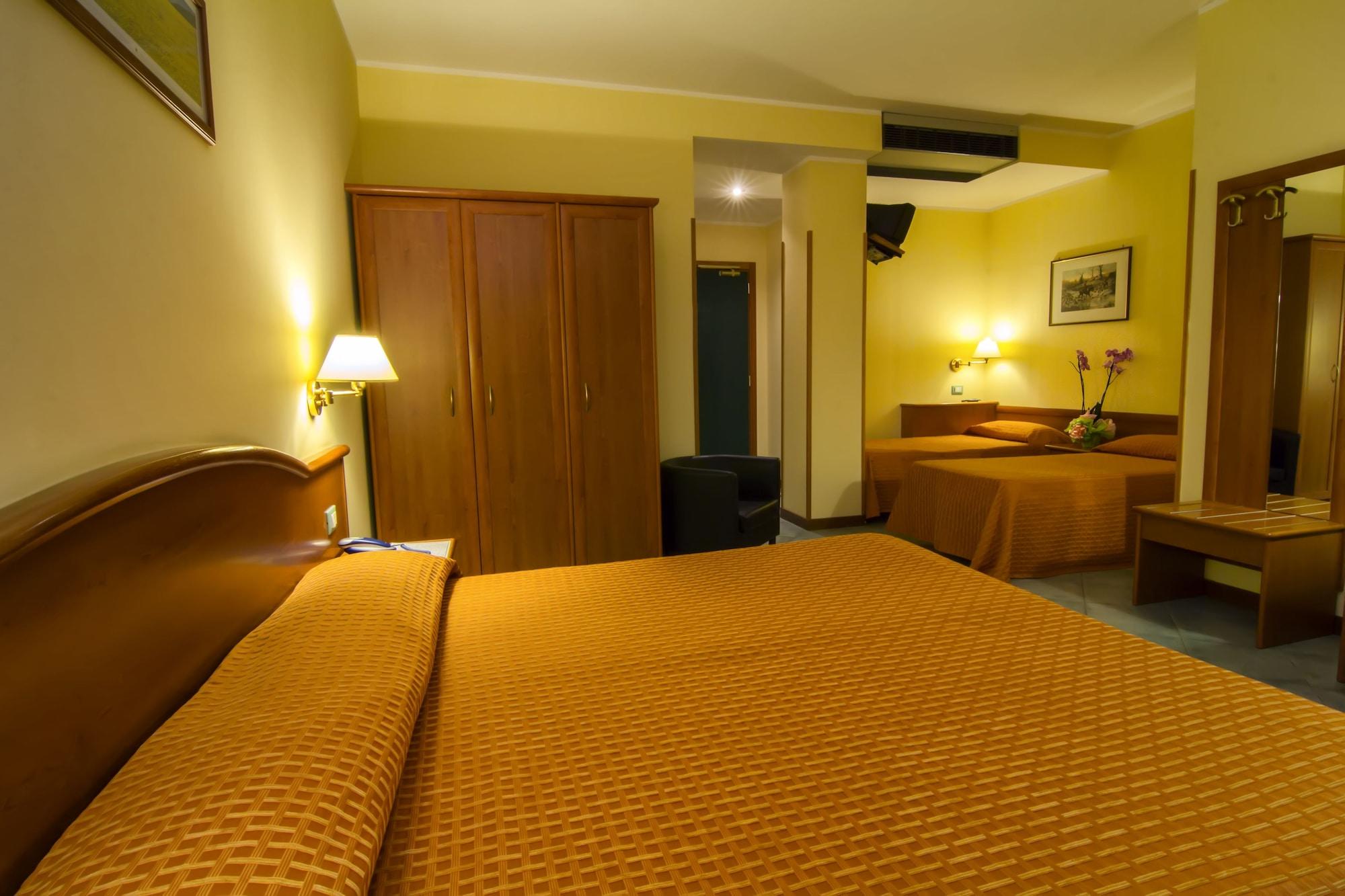 Hotel Degli Amici Artena Eksteriør billede