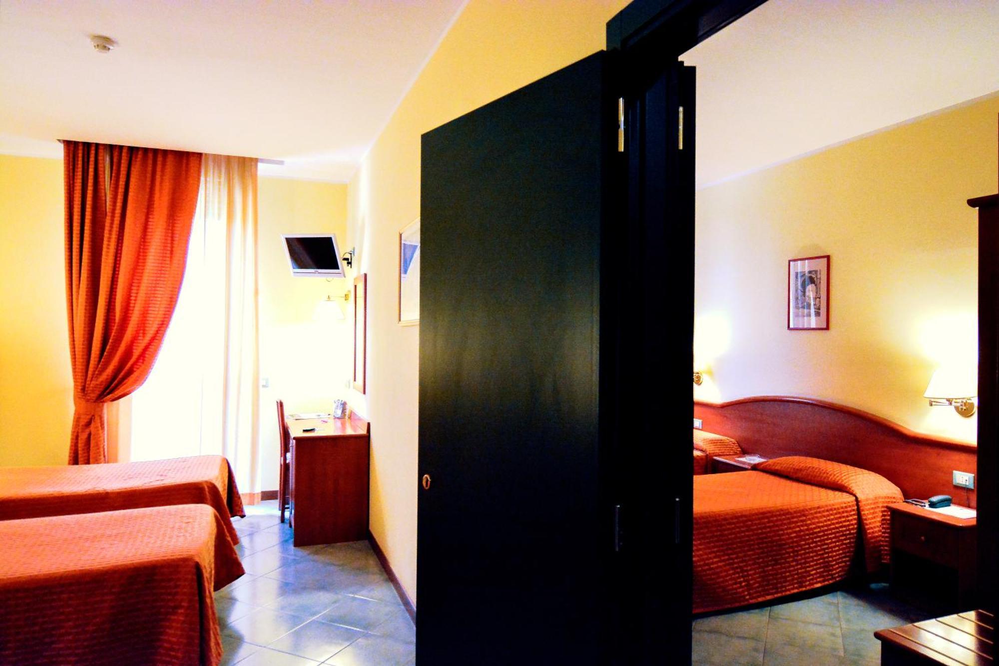 Hotel Degli Amici Artena Værelse billede